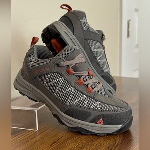 Vasque Unisex Monolith Low Ultra Dry Waterproof Hiking Shoes | US 4 | NWOT